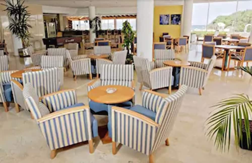 Aparthotel Dunes Platja Can Picafort  Eksteriør billede