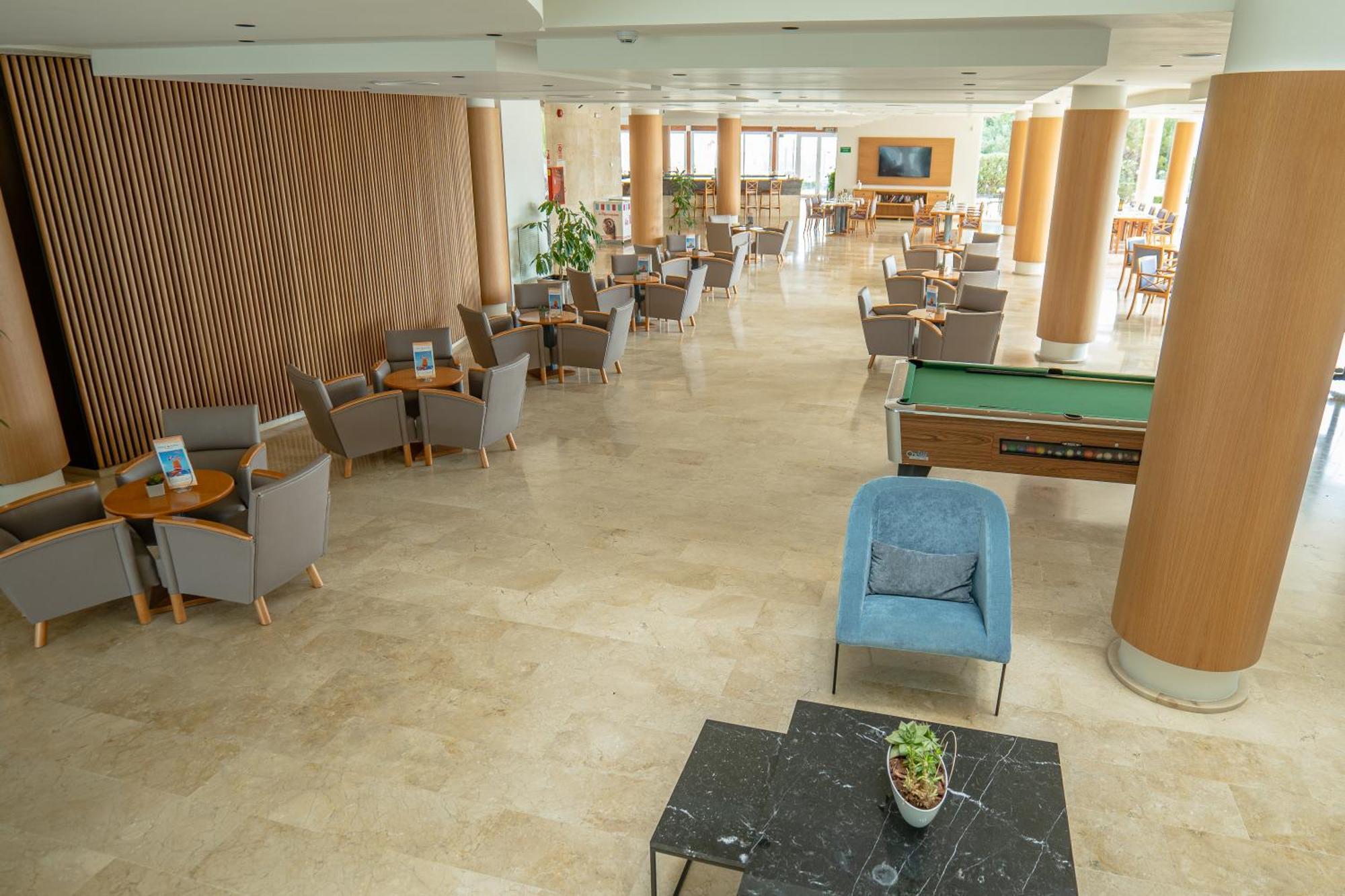 Aparthotel Dunes Platja Can Picafort  Eksteriør billede